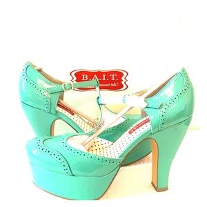 B.A.I.T. Dusty Mint Petunia T-Strap Pump Size 8.5